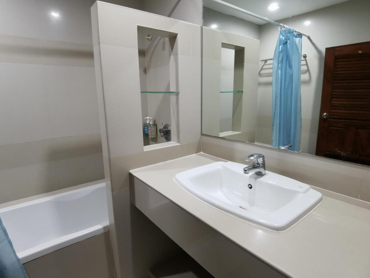 Morakot Twin Chumphon Exterior foto